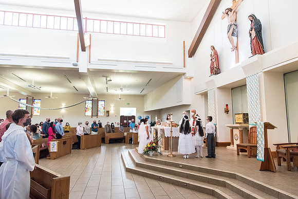 good-shepherd-first-communion-may-15 1027