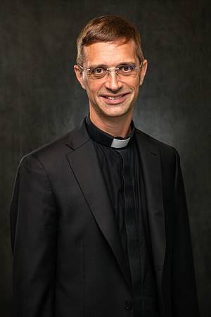 Priests Headshots 2026 104-Edit