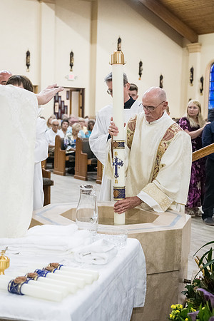 St Timothy Easter Vigil 2023 0095