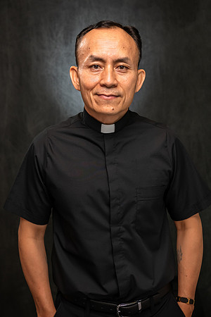 Priests Headshots 2026 055-Edit