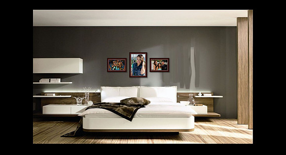 CLASSIC_B_FRAMED-W