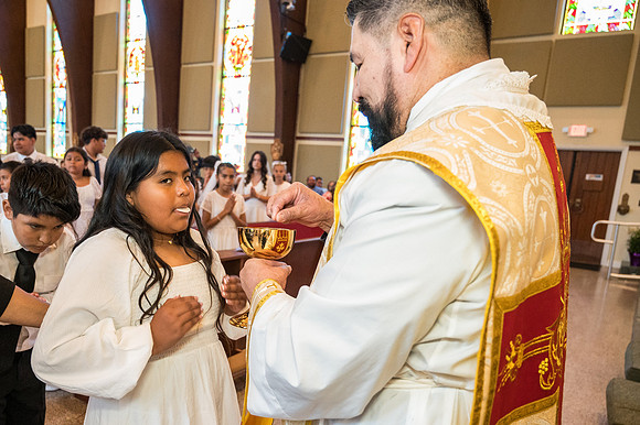 St Peter First Communion May 4 0149