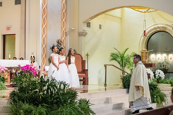St James First Communion 2023 0406