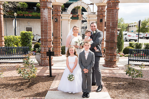 winter-park-farmers-market-wedding-erin-and-devan-selections 1089