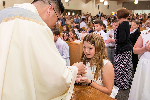 Holy Family First Communion May 4 0140