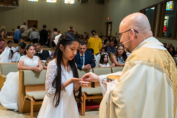 St Mary Mag First Communion April 27 0083