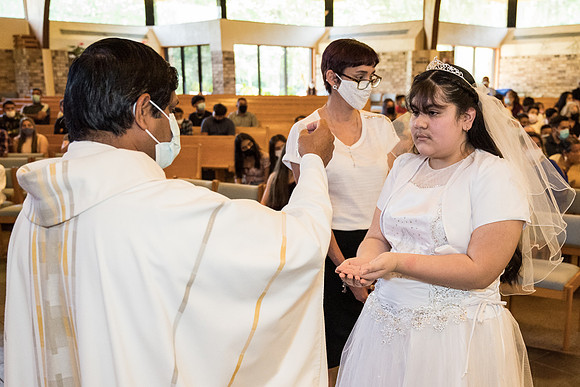 st-francis-first-communion-2021-1130am 1093
