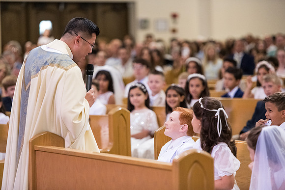 Holy Family First Communion May 4 0016