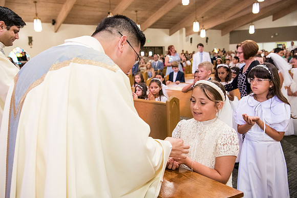Holy Family First Communion May 4 0076