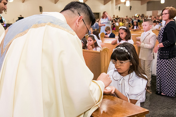Holy Family First Communion May 4 0079