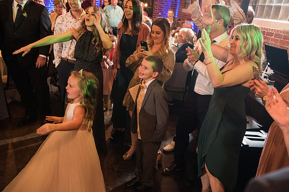 winter-park-farmers-market-wedding-erin-and-devan-selections 1590