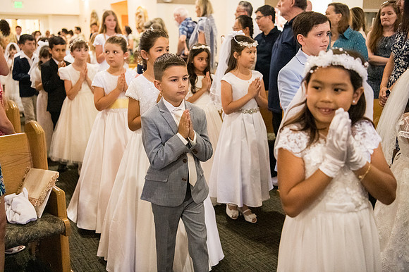 Holy Family First Communion April 27 0012
