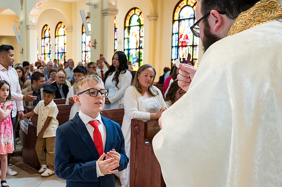 St James First Communion April 27 9 AM 0073