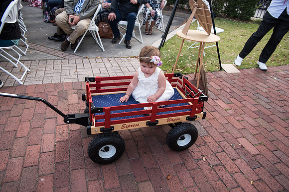 winter-park-farmers-market-wedding-erin-and-devan-selections 1190
