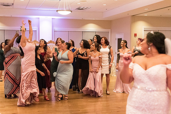 holy-redeemer-catholic-church-wedding-erika-and-ferdy 4414