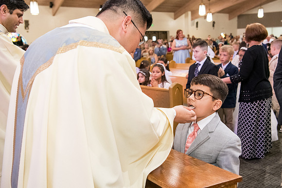 Holy Family First Communion May 4 0073