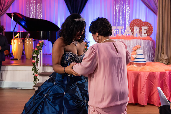 Tiares Sweet 16 1119-Edit