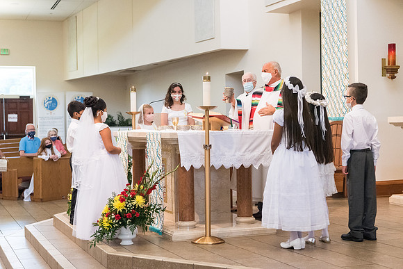 good-shepherd-first-communion-may-15 1033