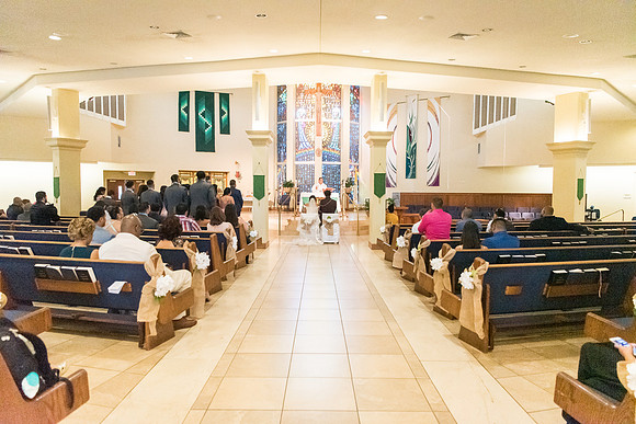 holy-redeemer-catholic-church-wedding-erika-and-ferdy 3515
