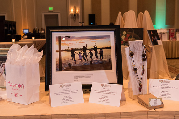 holy-family-school-anniversary-gala-and-auction-1011