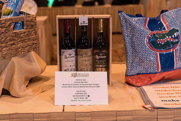 holy-family-school-anniversary-gala-and-auction-1022