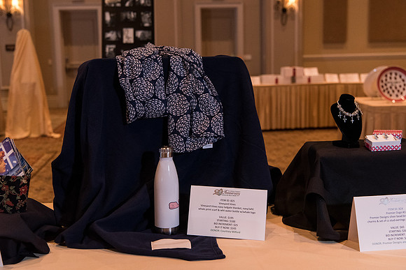 holy-family-school-anniversary-gala-and-auction-1029
