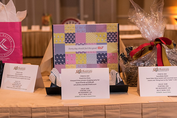 holy-family-school-anniversary-gala-and-auction-1034