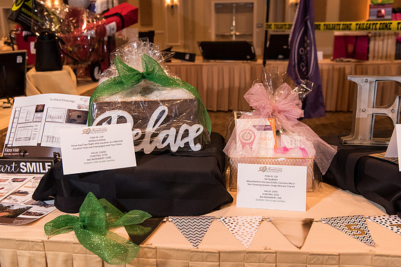 holy-family-school-anniversary-gala-and-auction-1084