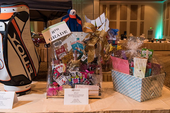 holy-family-school-anniversary-gala-and-auction-1099