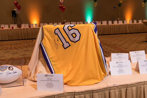 holy-family-school-anniversary-gala-and-auction-1111