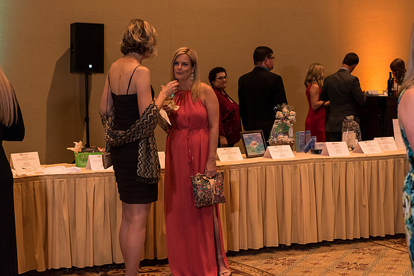 holy-family-school-anniversary-gala-and-auction-1151