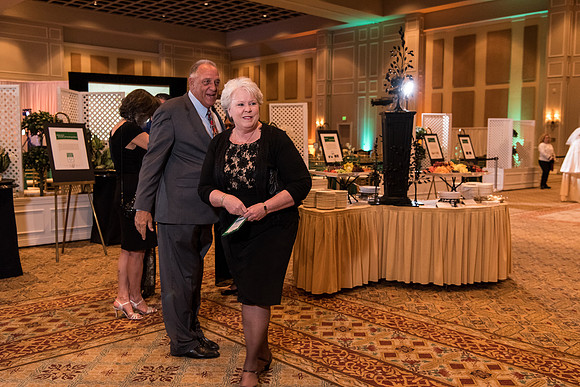 holy-family-school-anniversary-gala-and-auction-1153