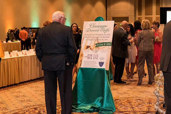 holy-family-school-anniversary-gala-and-auction-1174