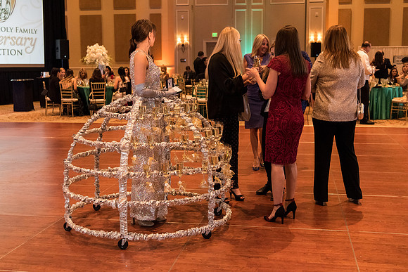 holy-family-school-anniversary-gala-and-auction-1254