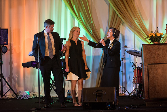 holy-family-school-anniversary-gala-and-auction-1307
