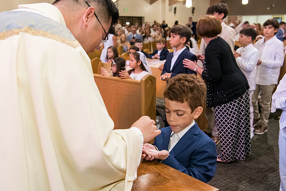 Holy Family First Communion May 4 0115