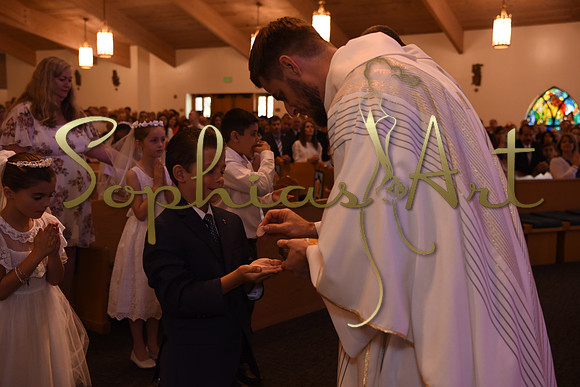 Holy-Family-First-Communion-April-29 2186
