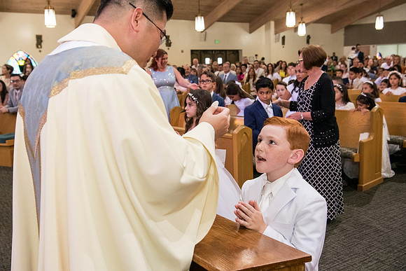 Holy Family First Communion May 4 0054