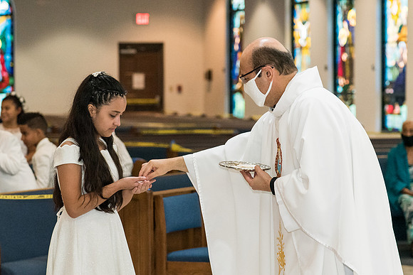 first-communion-st-ann-june-27 1016