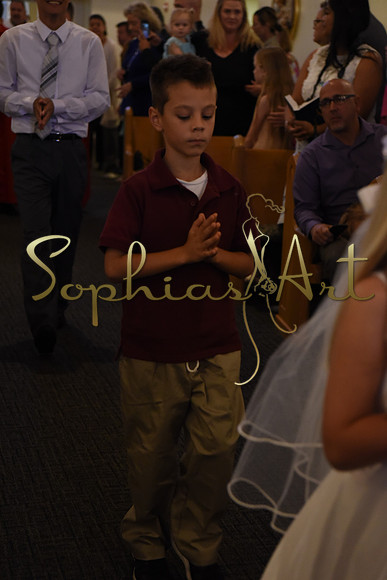 Holy-Family-First-Communion-April-29 2140