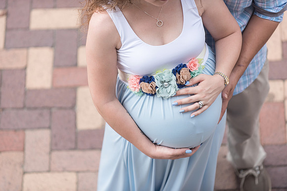 Winter-Garden-Maternity-Session-Jill-and-Fermin 11242