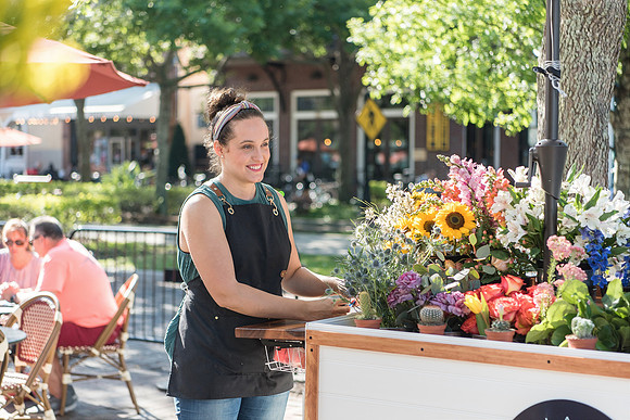 Plant-Street-Flower-Cart-April-May-2021-Winter-Garden 1037final