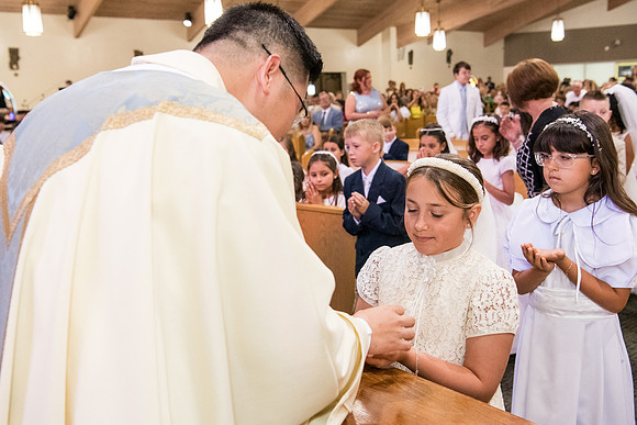 Holy Family First Communion May 4 0077