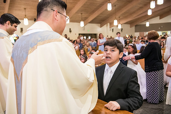 Holy Family First Communion May 4 0075