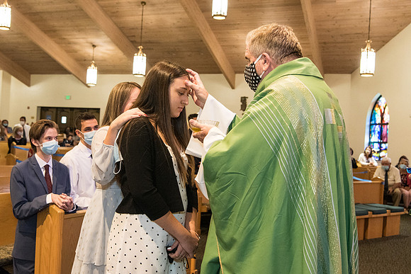 confirmation-2020-holy-family 1139