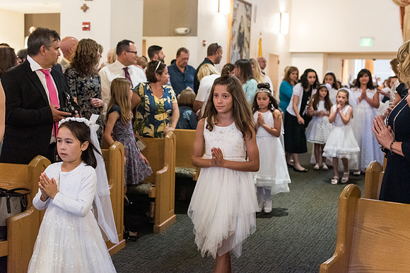 Holy-Family-Catholic-Church-First-Communions-April-28 1025