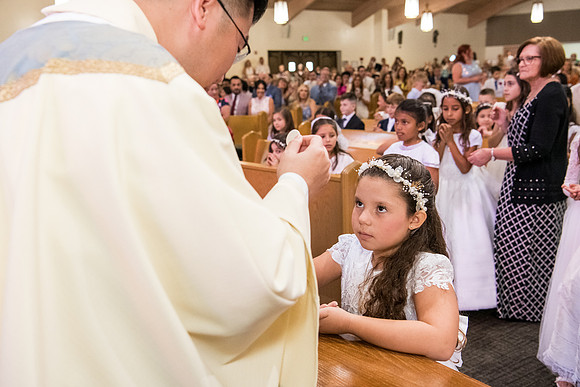 Holy Family First Communion May 4 0098