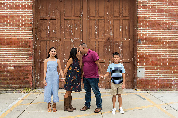 winter-garden-family-session-vazqueztell-family 1042final