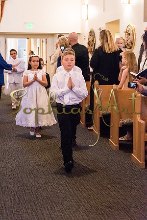 Holy-Family-First-Communion-April-29 2110