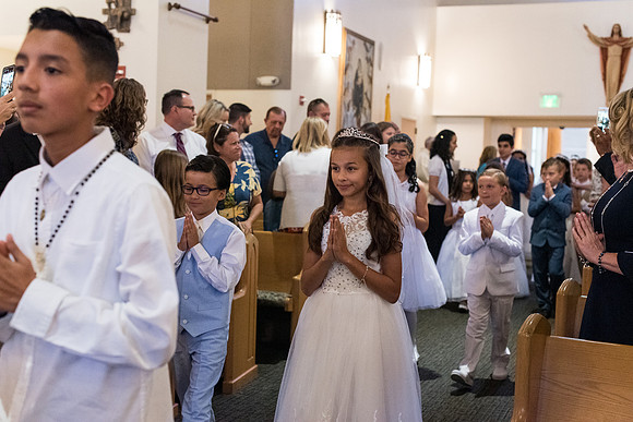 Holy-Family-Catholic-Church-First-Communions-April-28 1017